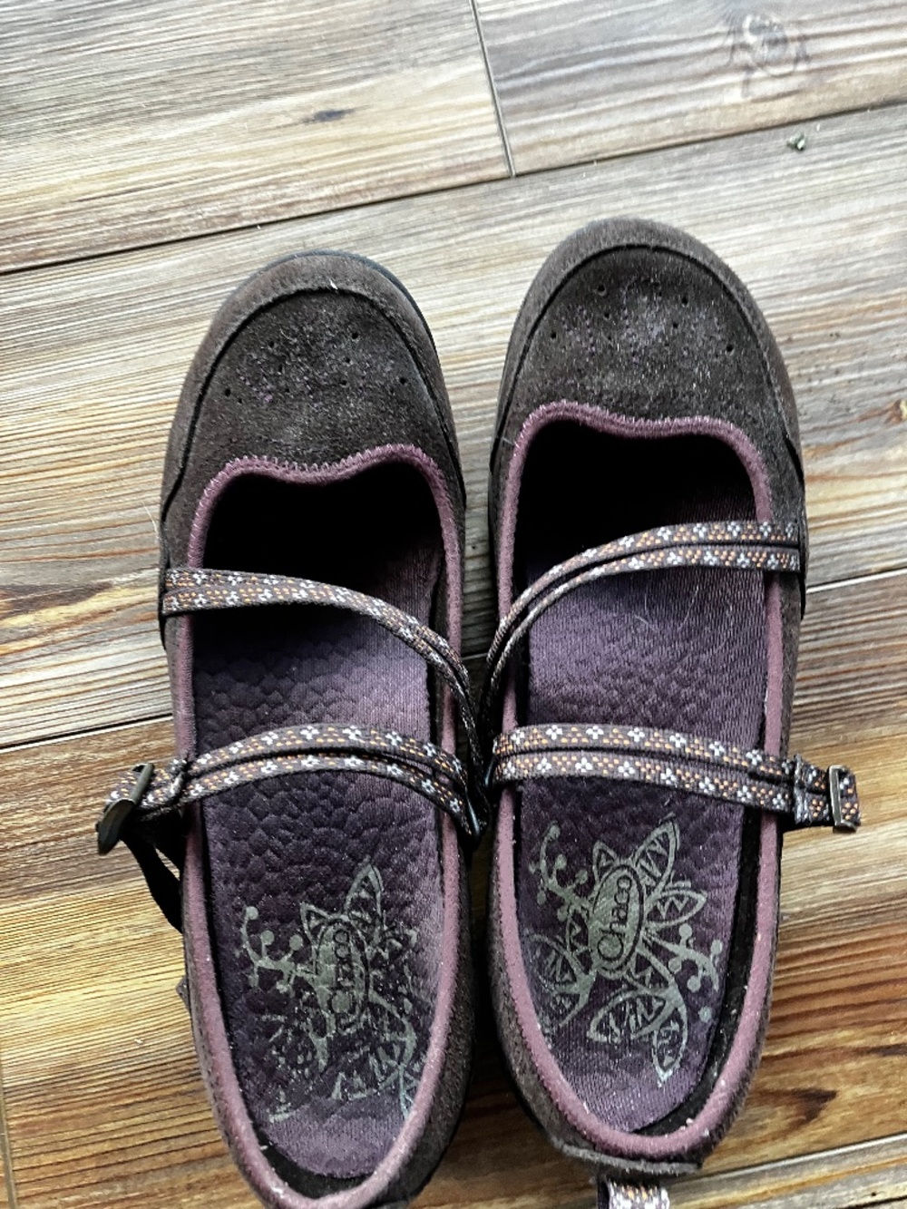 Women's size 10 Brown Chaco Petaluma Mary Jane Shoes
